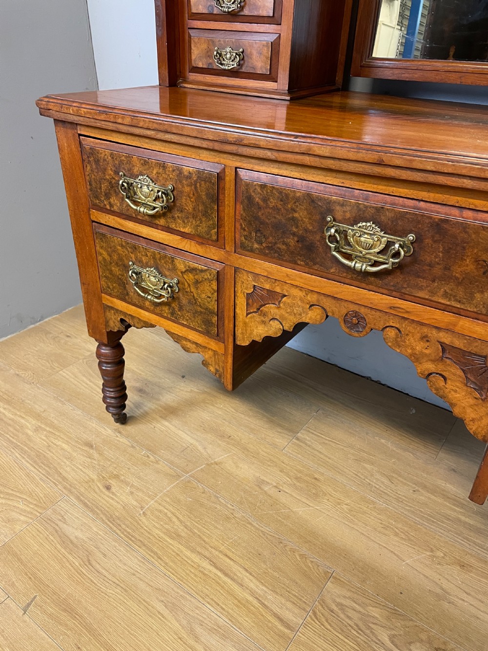 Arts and crafts burr walnut dressing table c.1890 View III