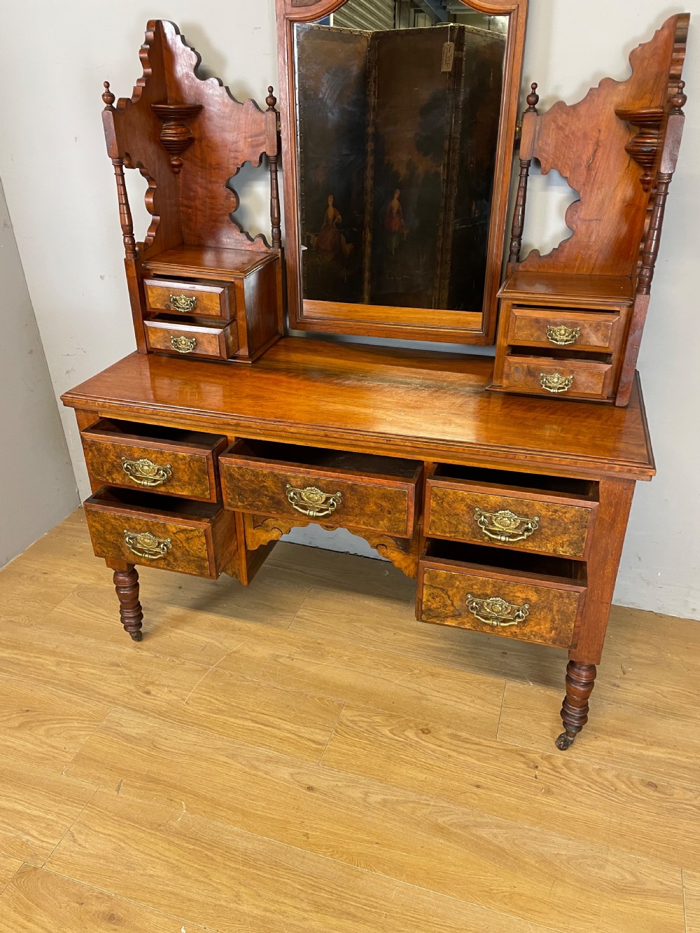 Arts and crafts burr walnut dressing table c.1890 View VII