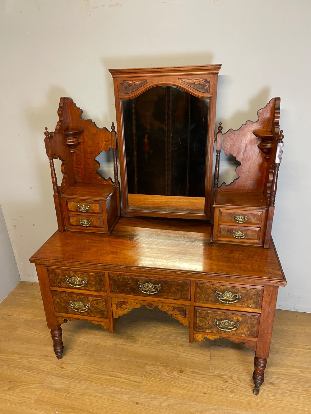 Arts and crafts burr walnut dressing table c.1890 View X