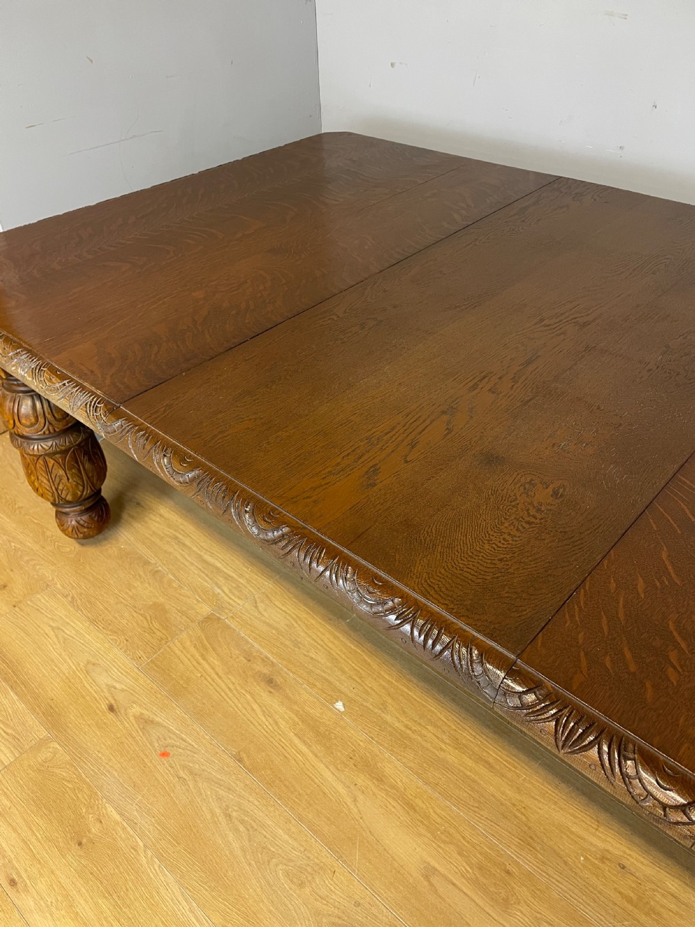 Oak eight seater wind out table in Jacobean style circa 1870 View III