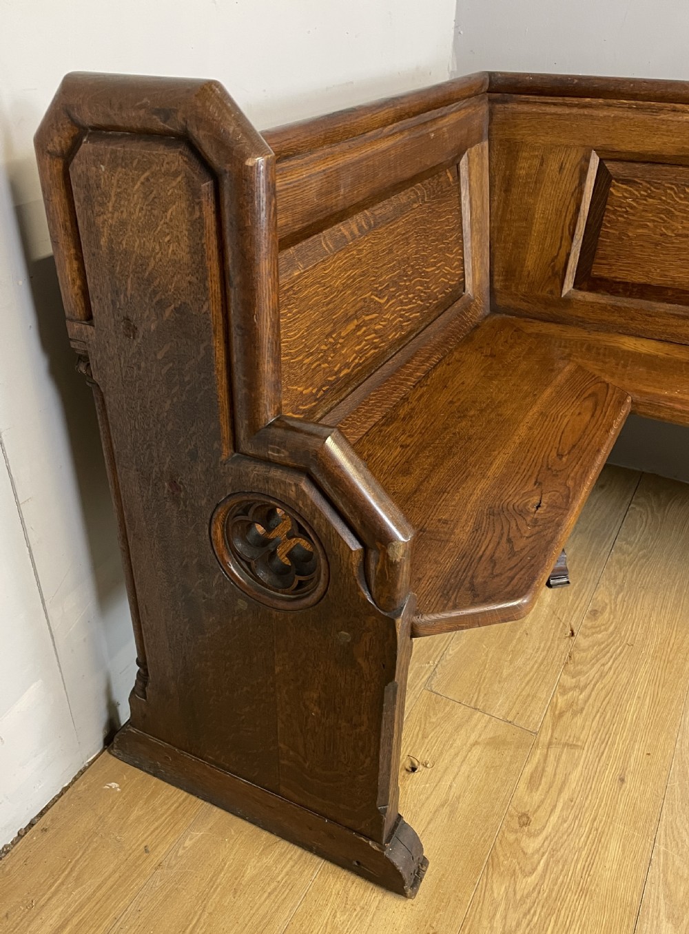 C19TH oak corner pew with provenance  View III