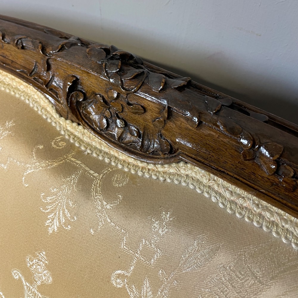 C19TH French Louis XV style carved walnut framed settee View VII