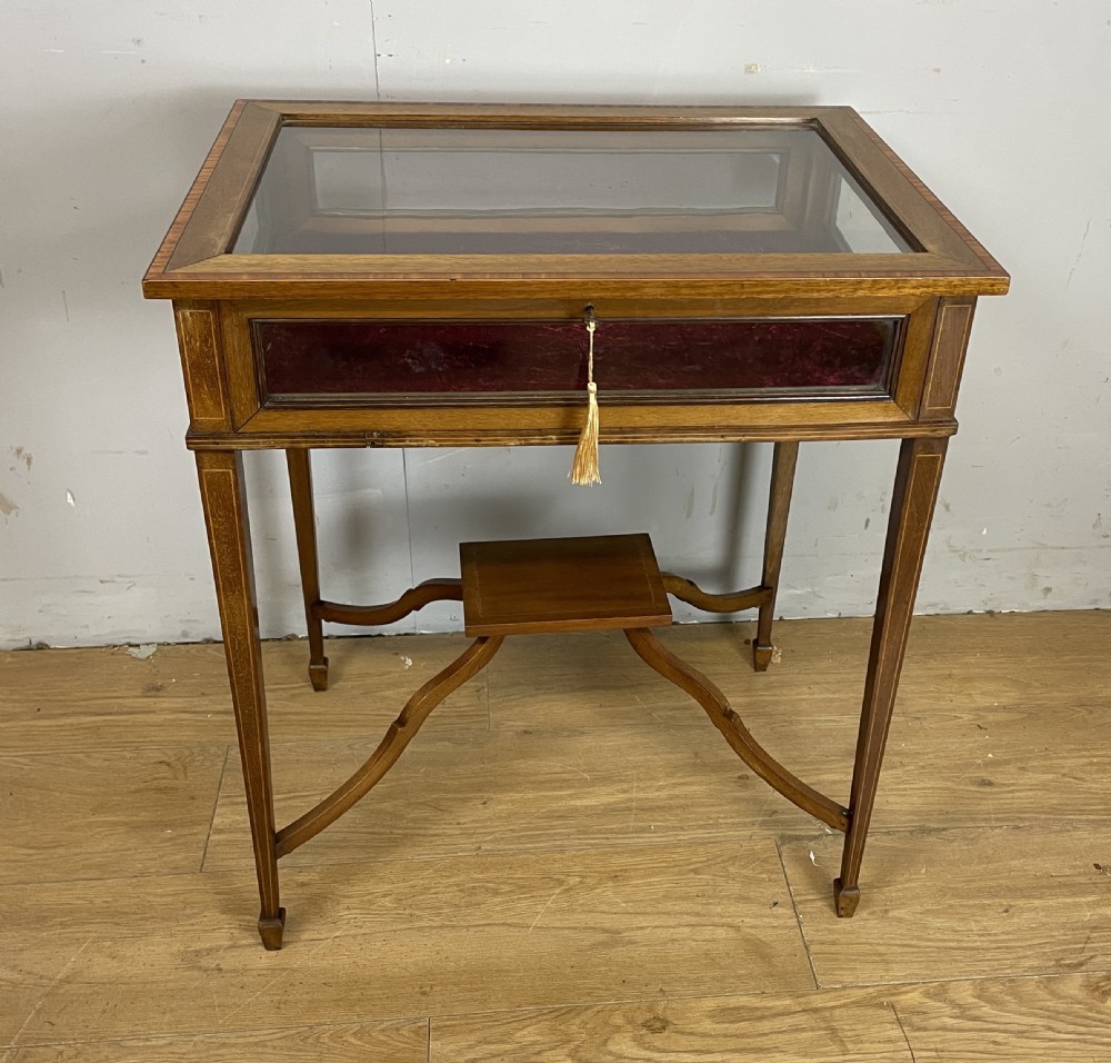 Edwardian inlaid mahogany bijouterie with provenance  View II