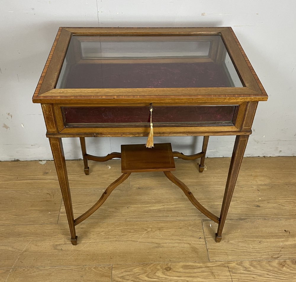 Edwardian inlaid mahogany bijouterie with provenance  View III