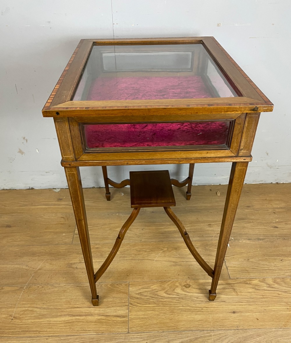 Edwardian inlaid mahogany bijouterie with provenance  View VIII
