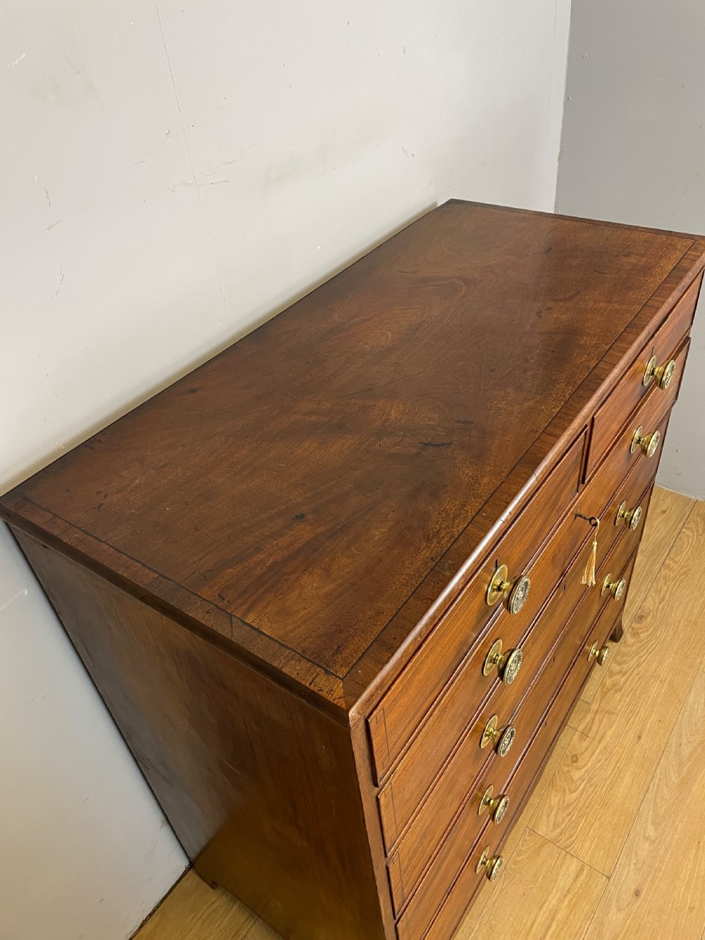 Regency mahogany chest of drawers with ebony stringing and provenance  View III