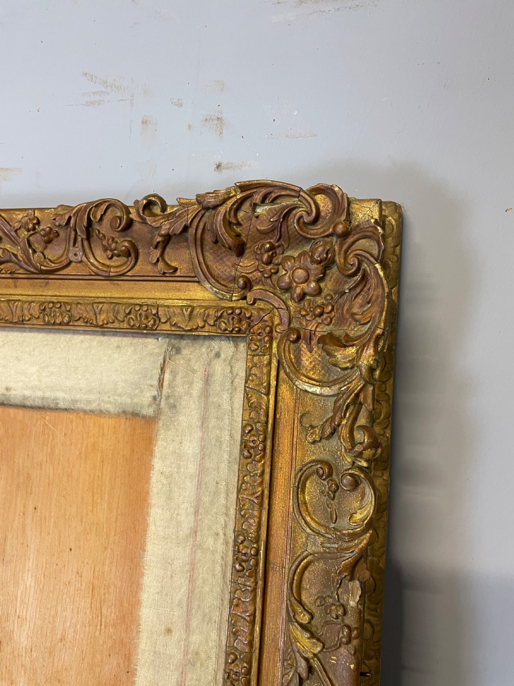 Large Early C19TH carved and gilded frame by DJ McLaughlin 1800-1837 View V