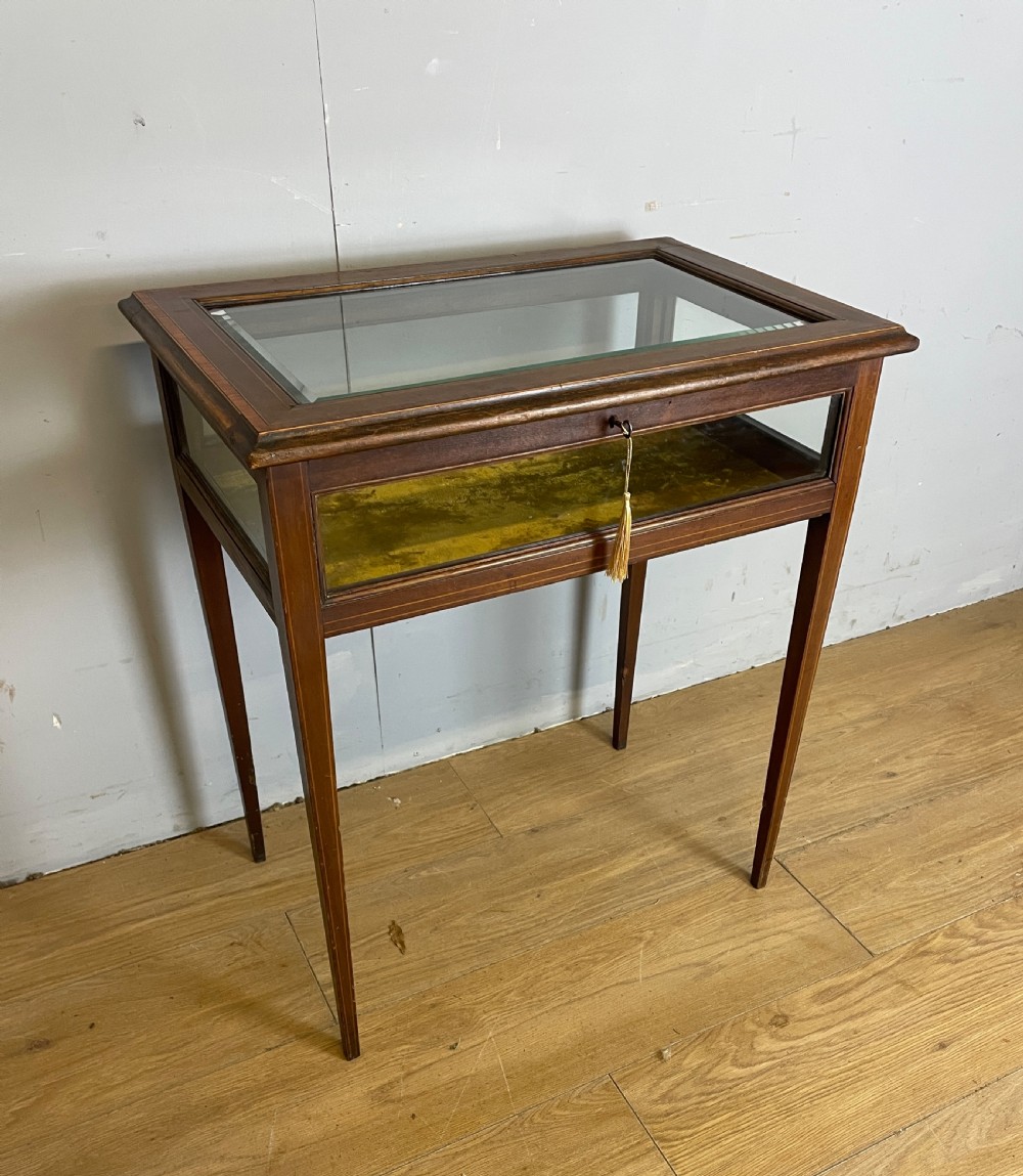 Edwardian mahogany inlaid bijouterie cabinet  View III