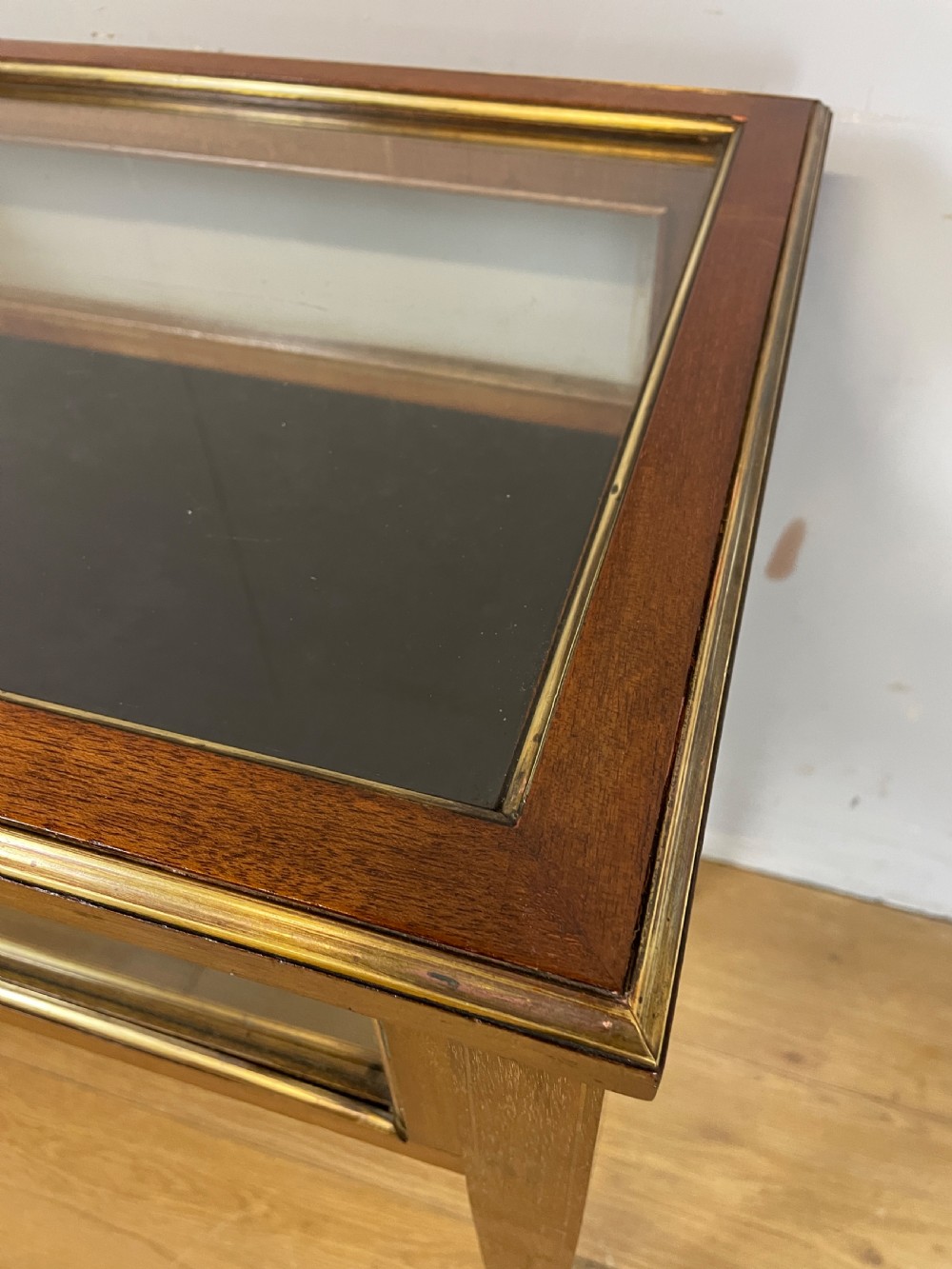 C19TH mahogany bijouterie with provenance  View IX