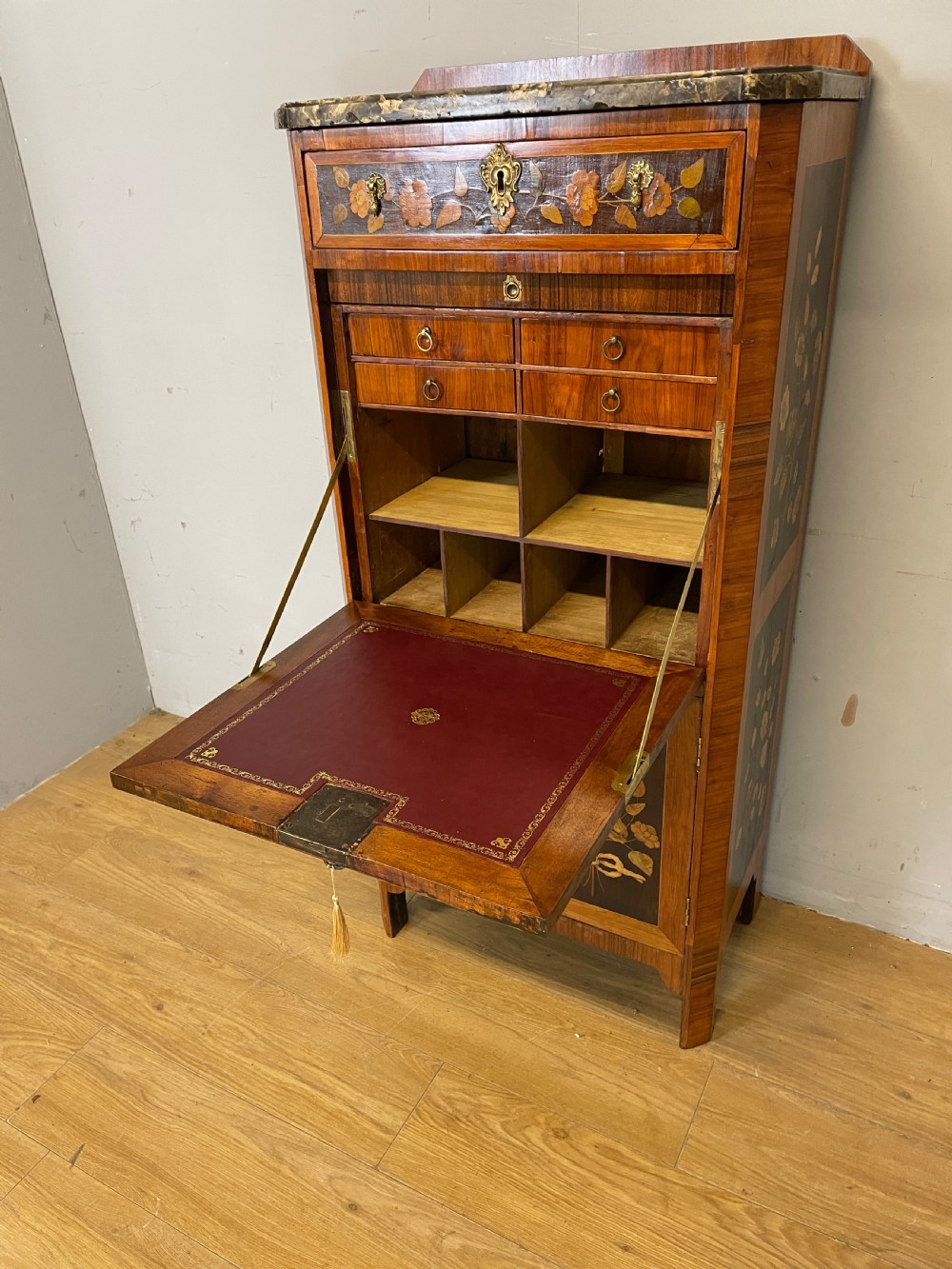 Early C19TH inlaid bureau abattant View IV