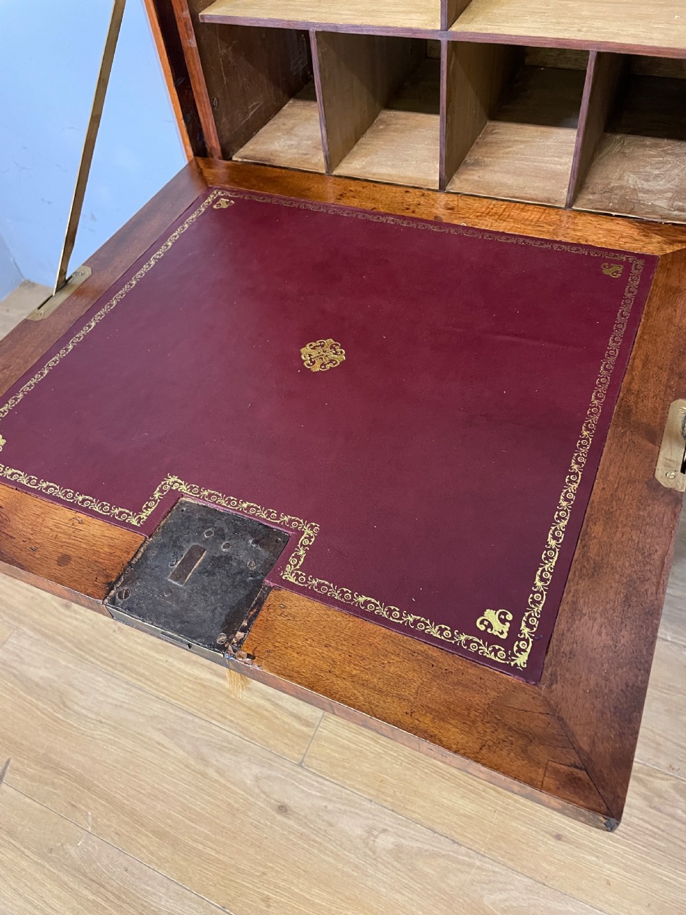 Early C19TH inlaid bureau abattant View V