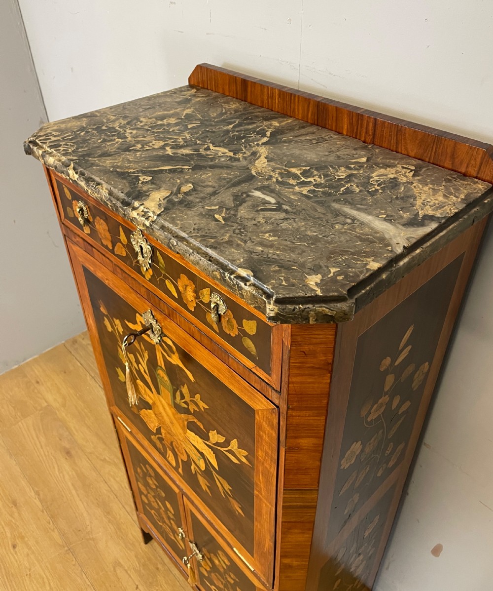 Early C19TH inlaid bureau abattant View XI