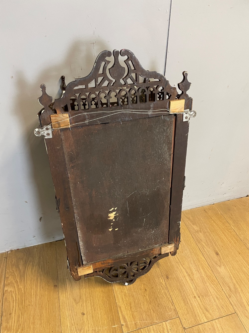 C19TH Chippendale style mahogany fretwork open shelves  View XI