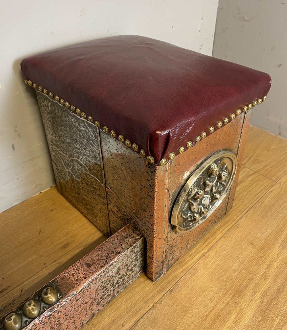Late C19TH Adjustable club fender with red leather seats  View X