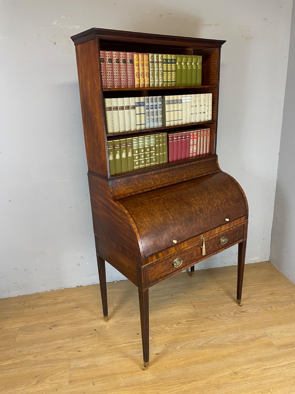Regency plum pudding mahogany cylinder bureau circa 1810 View XVIII