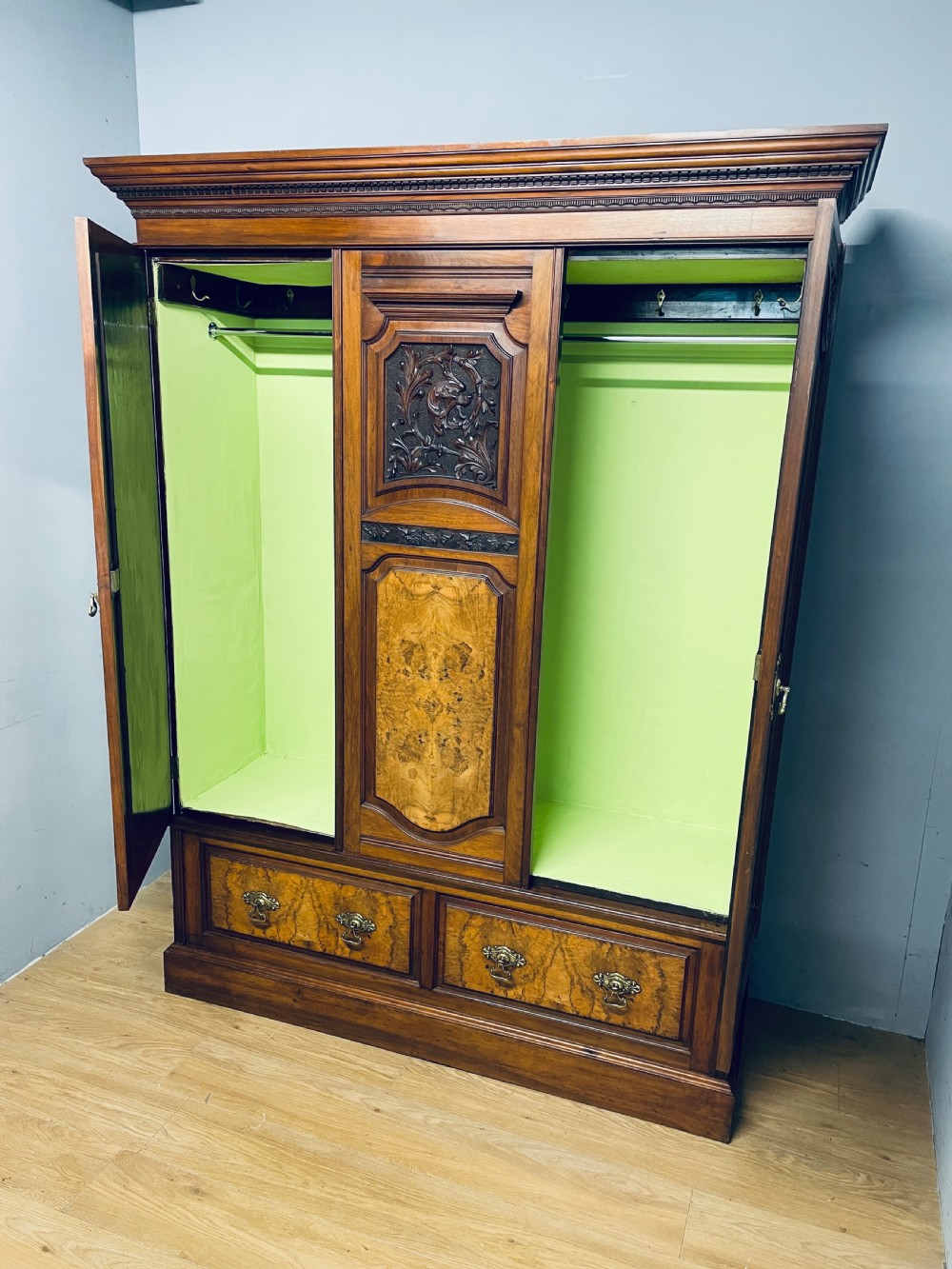 Arts and Crafts burr walnut double wardrobe by Miller and Co Leeds  View XI