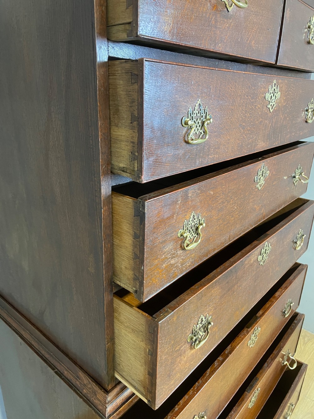 George III oak chest on chest  View VII