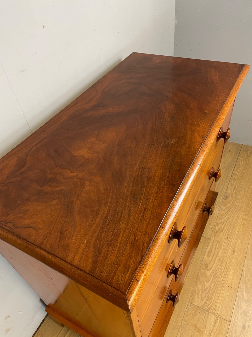 C19TH small flame mahogany chest of drawers  View IV