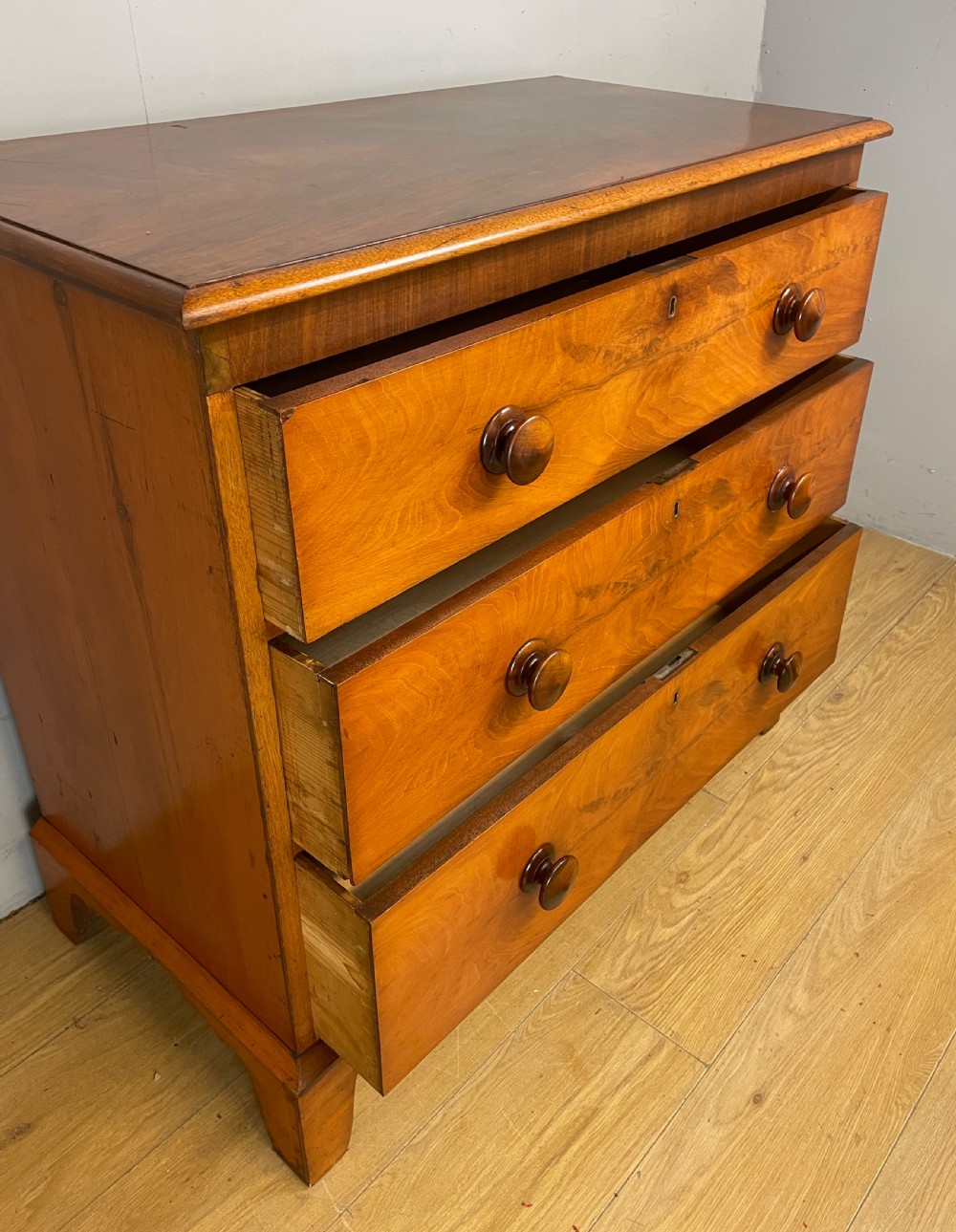 C19TH small flame mahogany chest of drawers  View VII