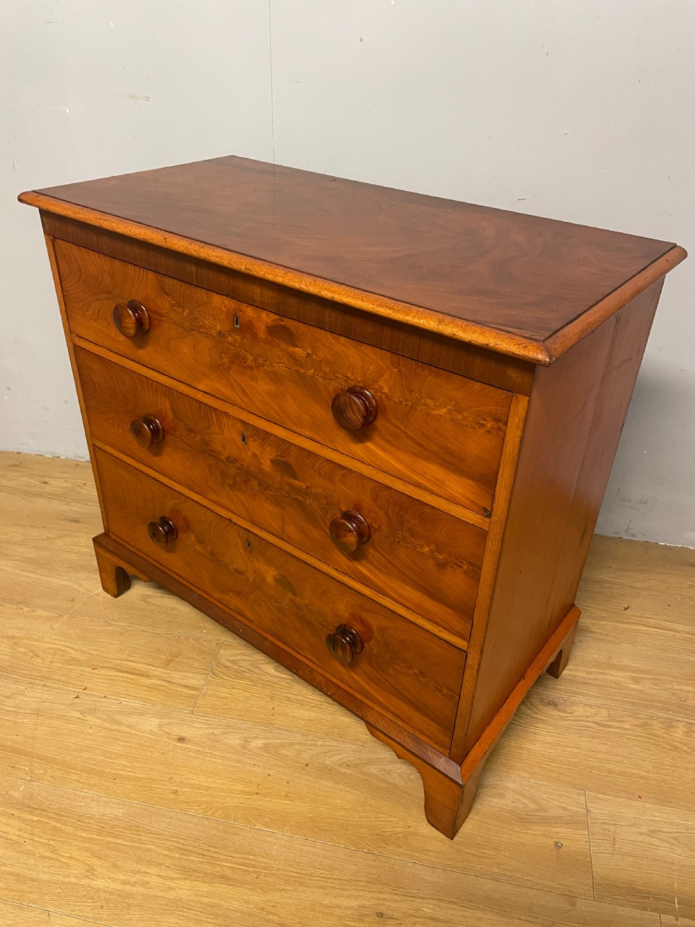 C19TH small flame mahogany chest of drawers  View XIII