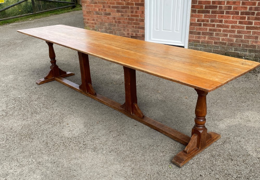 Arts and Crafts golden oak 12 seater refectory table circa 1910 