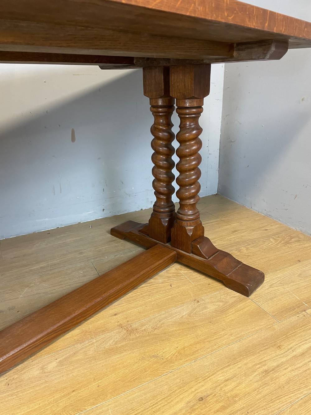 Solid oak refectory table on barley twist supports circa 1920  View VIII