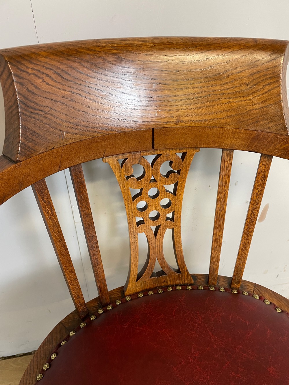 Edwardian oak revolving desk chair with red leather seat circa 1910 View V