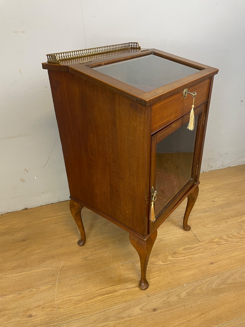Edwardian inlaid mahogany bijouterie cabinet with gallery top  View VI