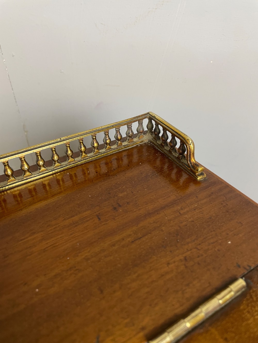 Edwardian inlaid mahogany bijouterie cabinet with gallery top  View VII