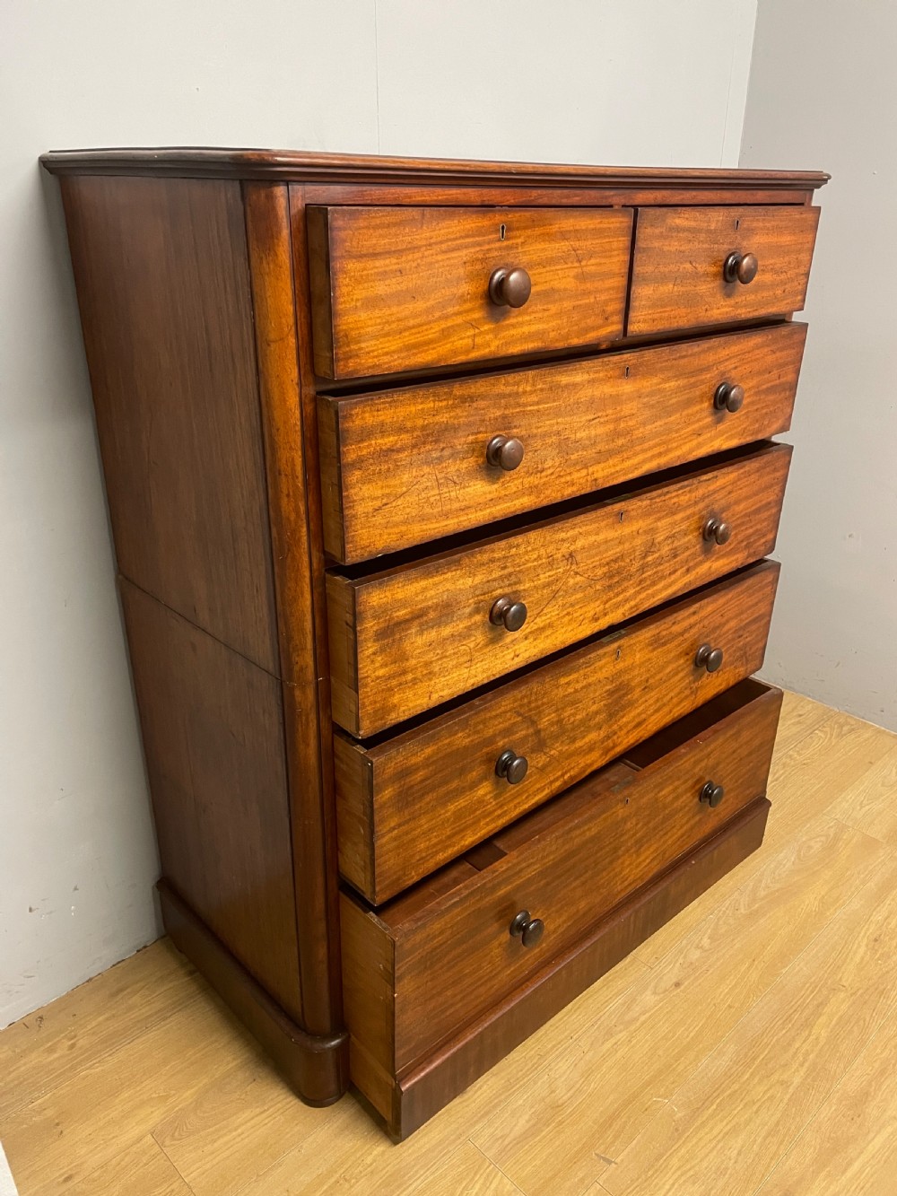 Mid C19TH two part mahogany five height chest of drawers  View VII