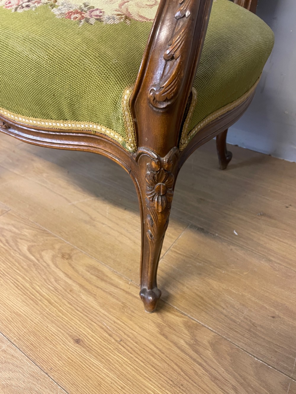 C19TH carved walnut French Fauteuil armchair  View IV