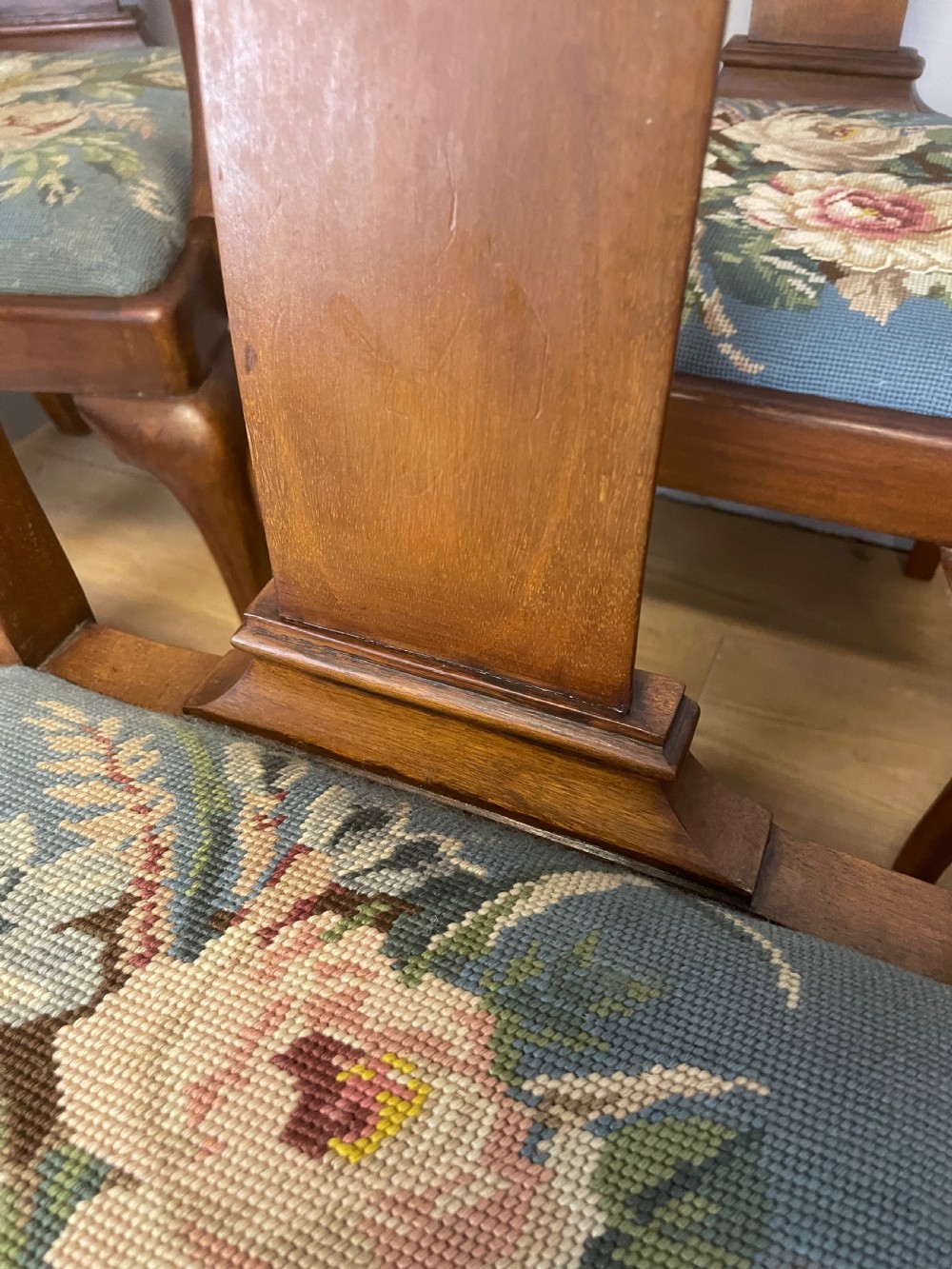 Set of eight Queen Anne style mahogany dining chairs circa 1920 View XVII