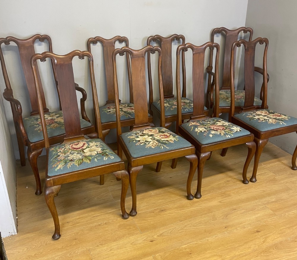 Set of eight Queen Anne style mahogany dining chairs circa 1920 View XVIII