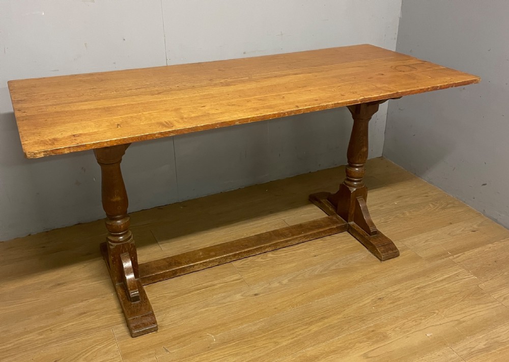 Arts and crafts oak refectory table circa 1910 