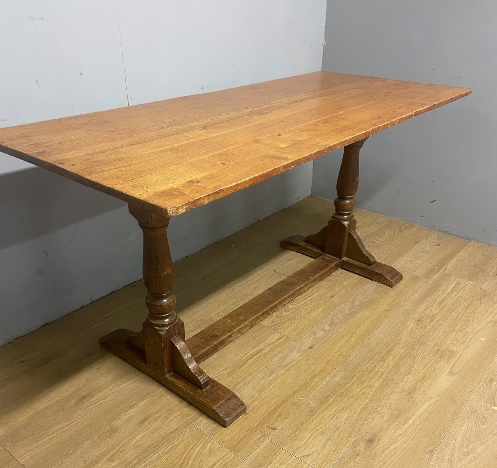 Arts and crafts oak refectory table circa 1910  View IV