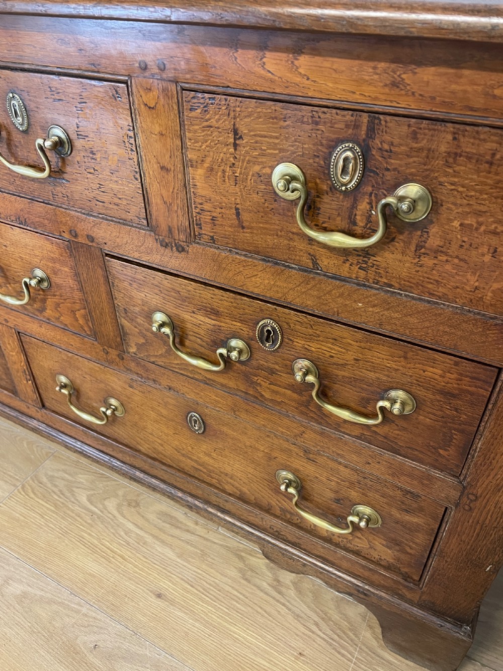 C18th Lancashire oak mule chest  View VI