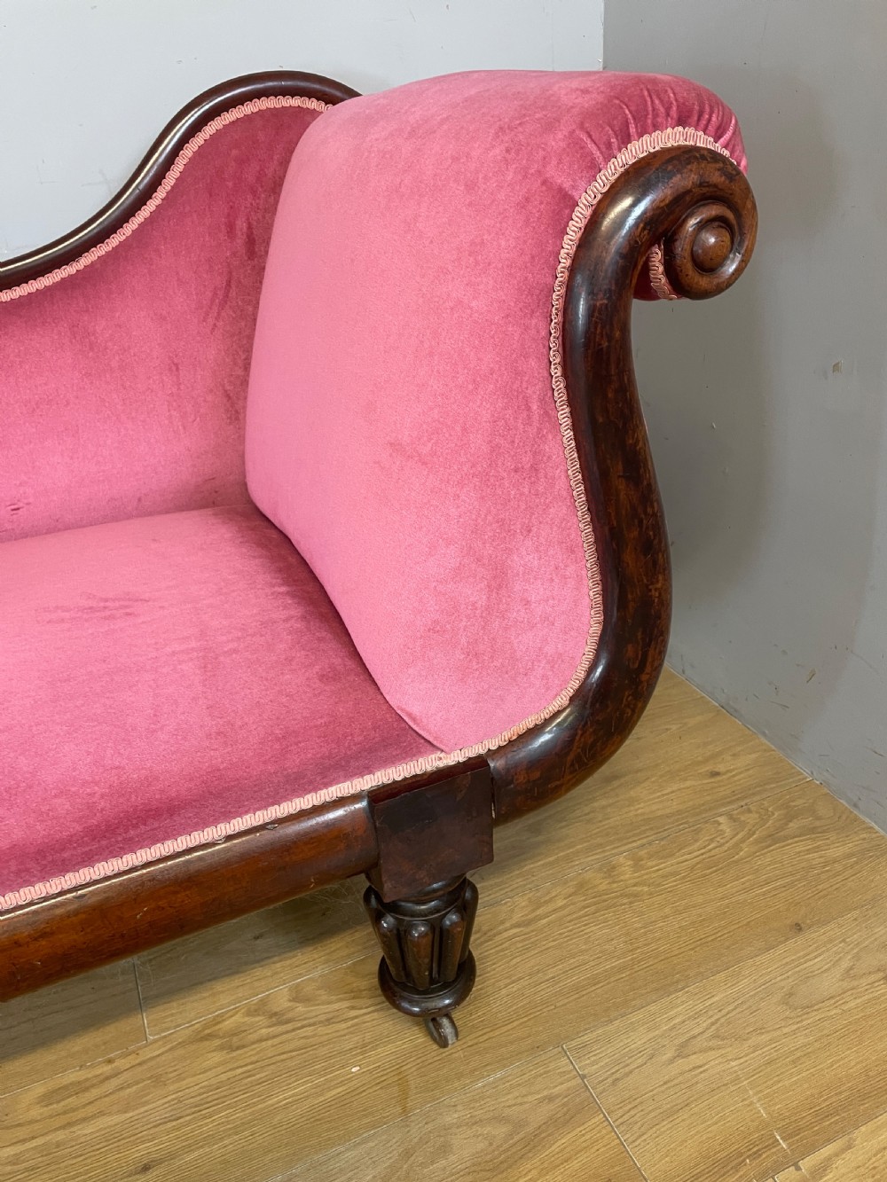 C19TH mahogany framed chaise longue  View IV