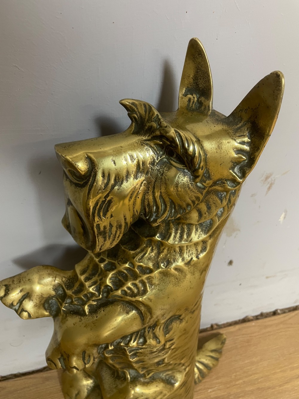 Large brass doorstop modelled as a Scottie dog circa 1920 View VI