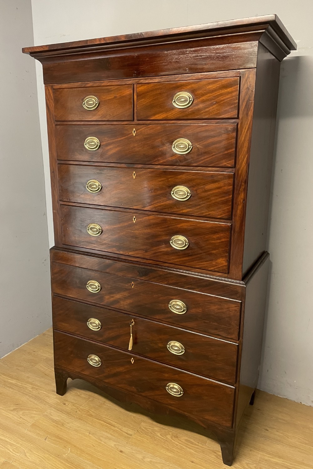 Georgian country house flame mahogany chest on chest 