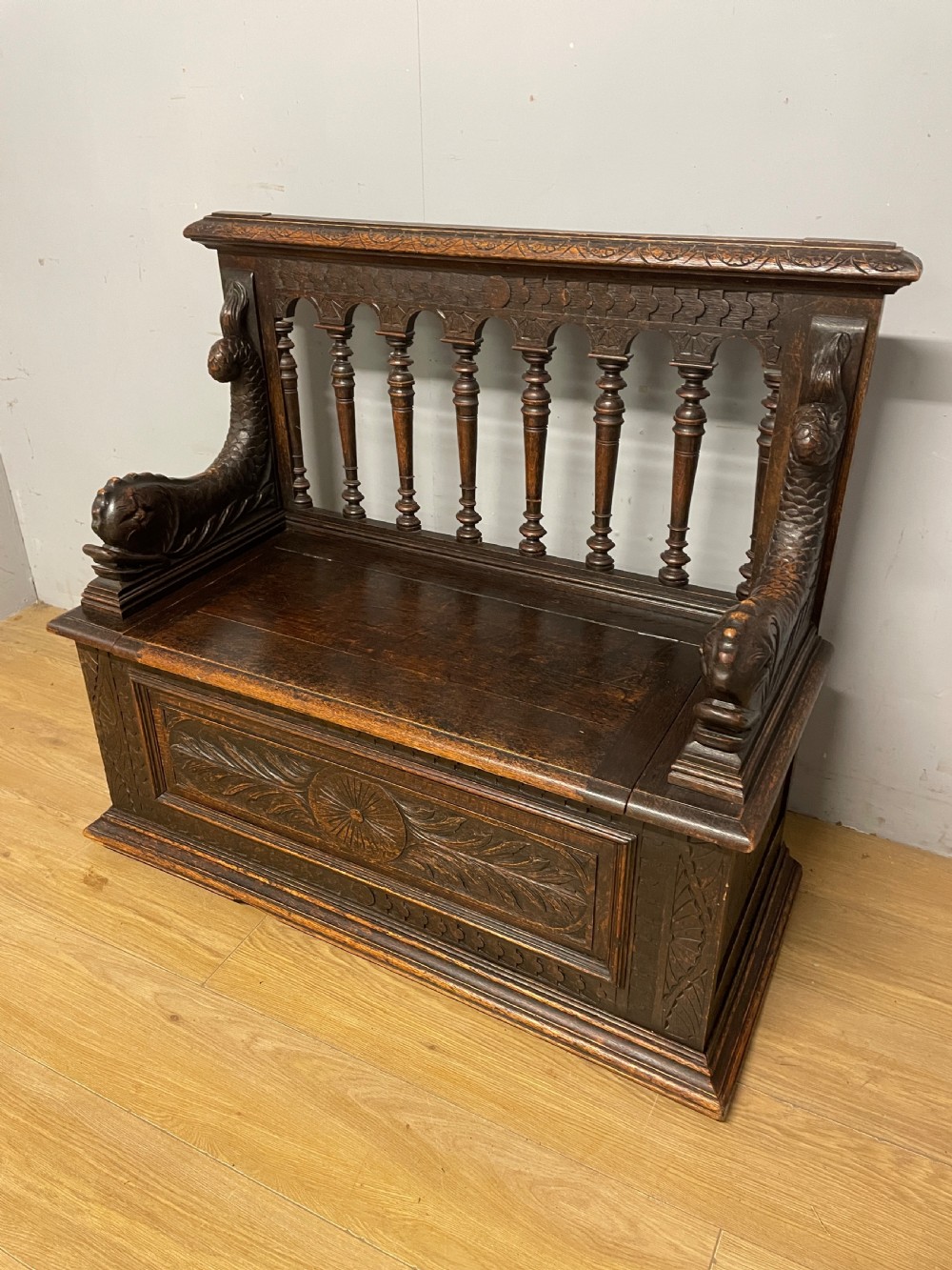 C19TH solid oak carved box settle  View XI