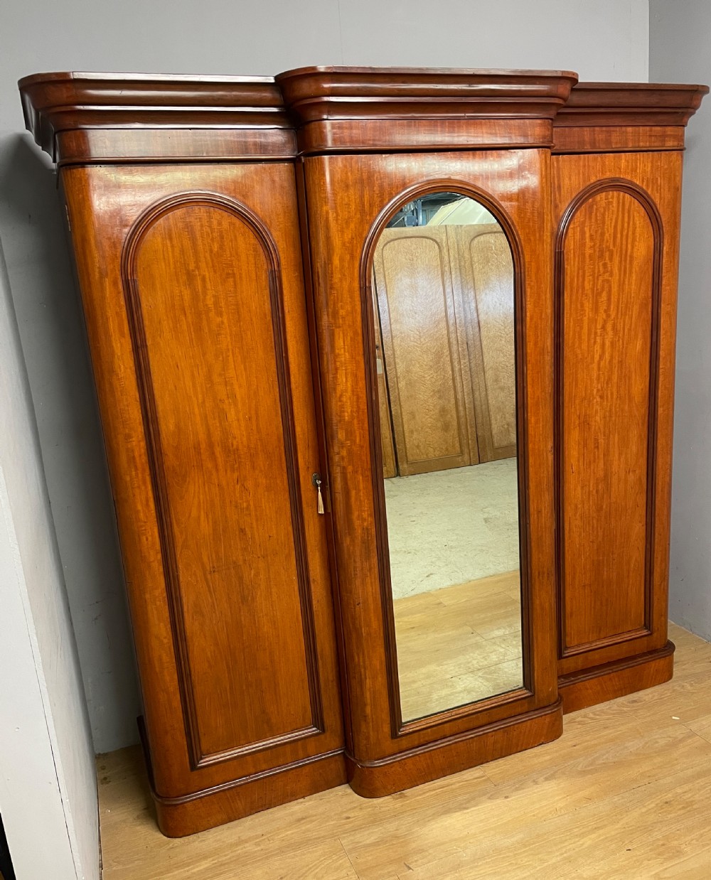 C19TH country house mahogany breakfront triple wardrobe  View II