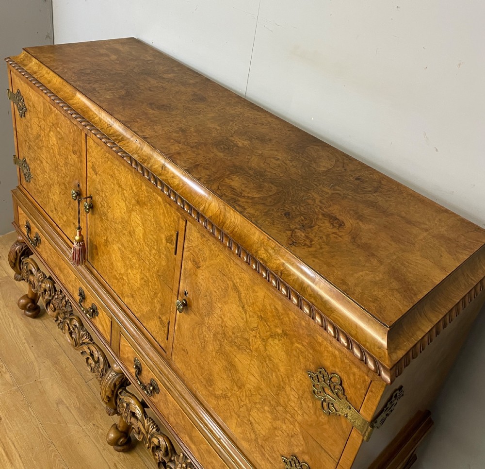 Burr walnut side cabinet on a carved base circa 1920 View VII