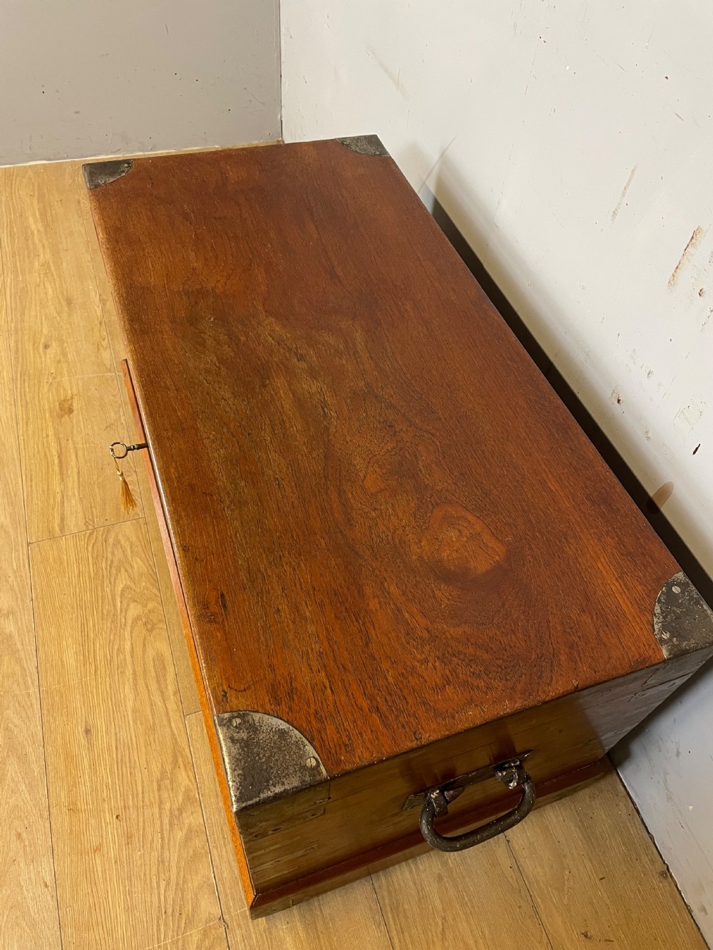 C19TH camphorwood chest with original key View IV