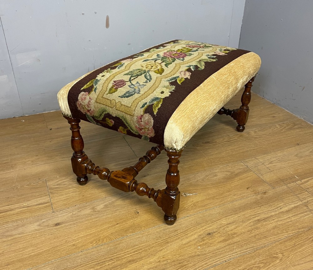 Late C19TH walnut bobbin turned stool 