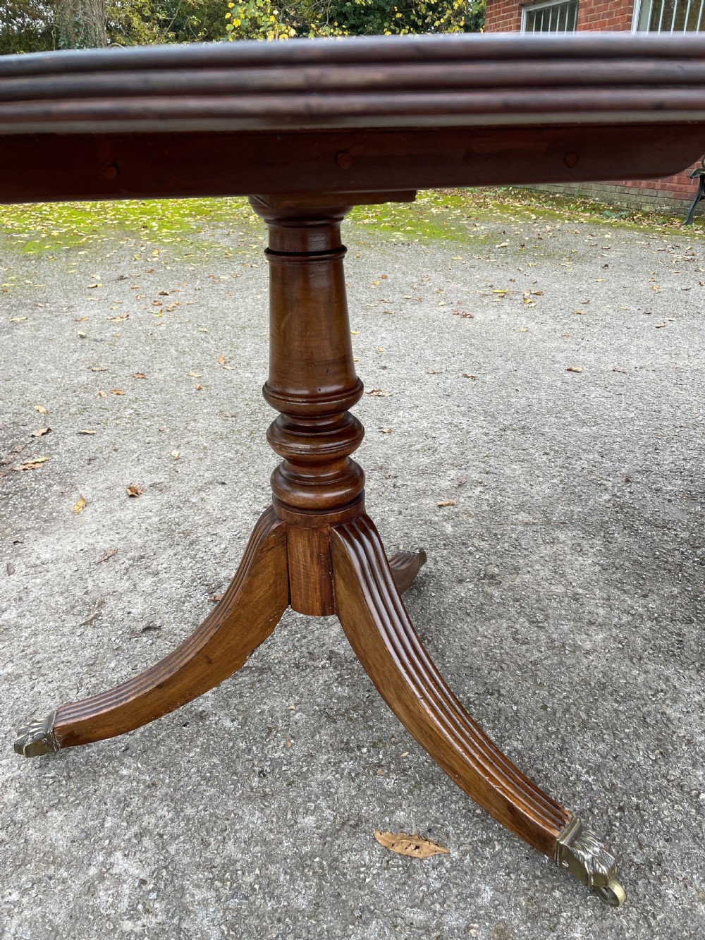 Edwardian solid mahogany three pillar ten foot dining table View IV