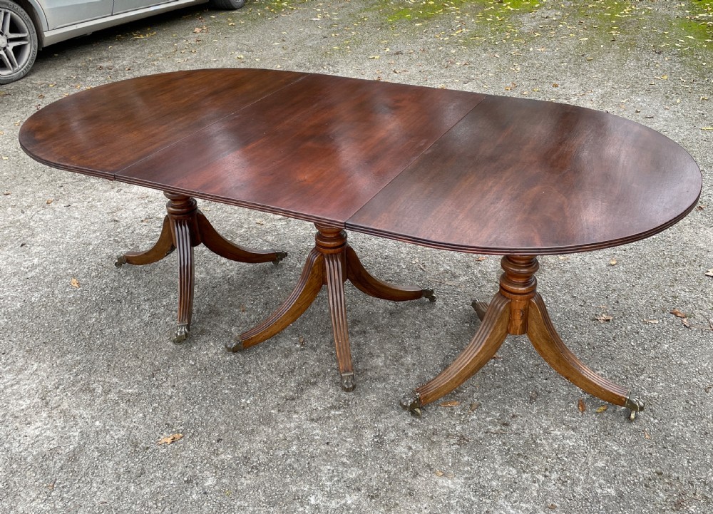 Edwardian solid mahogany three pillar ten foot dining table View XI
