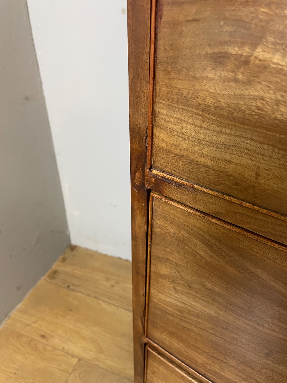 C19TH five height flame mahogany bow front chest of drawers  View XIII