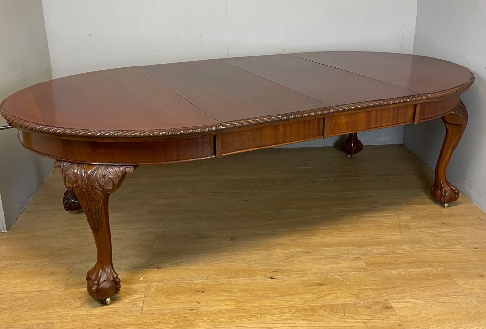 Eight foot solid mahogany extending Queen Anne style dining table circa 1890 View III