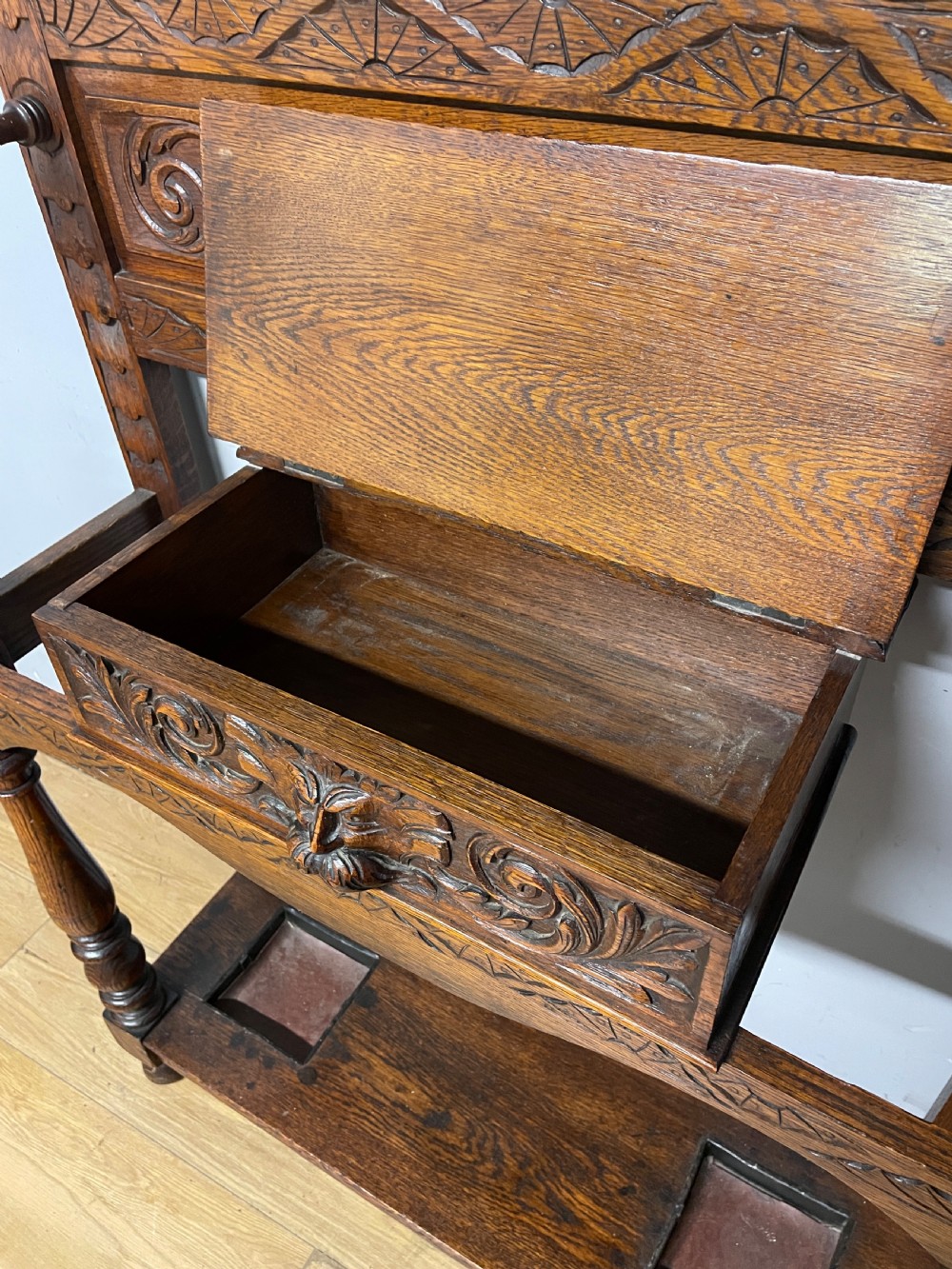 C19TH carved golden oak green man hall stand  View VIII