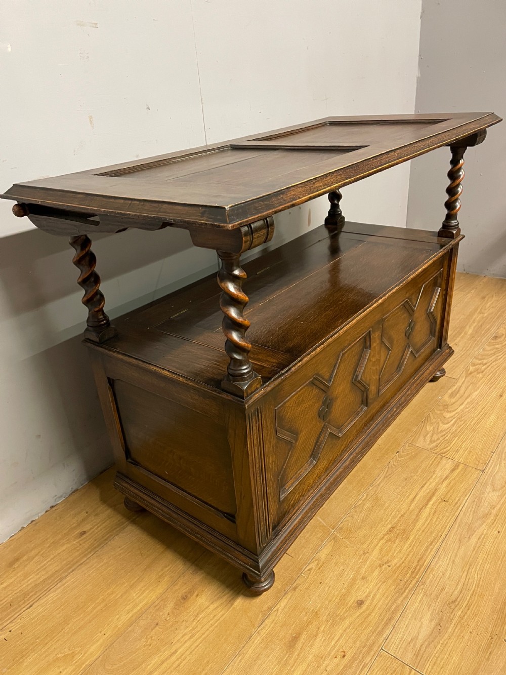 Oak panelled monks bench with barley twist supports circa 1920 View VII